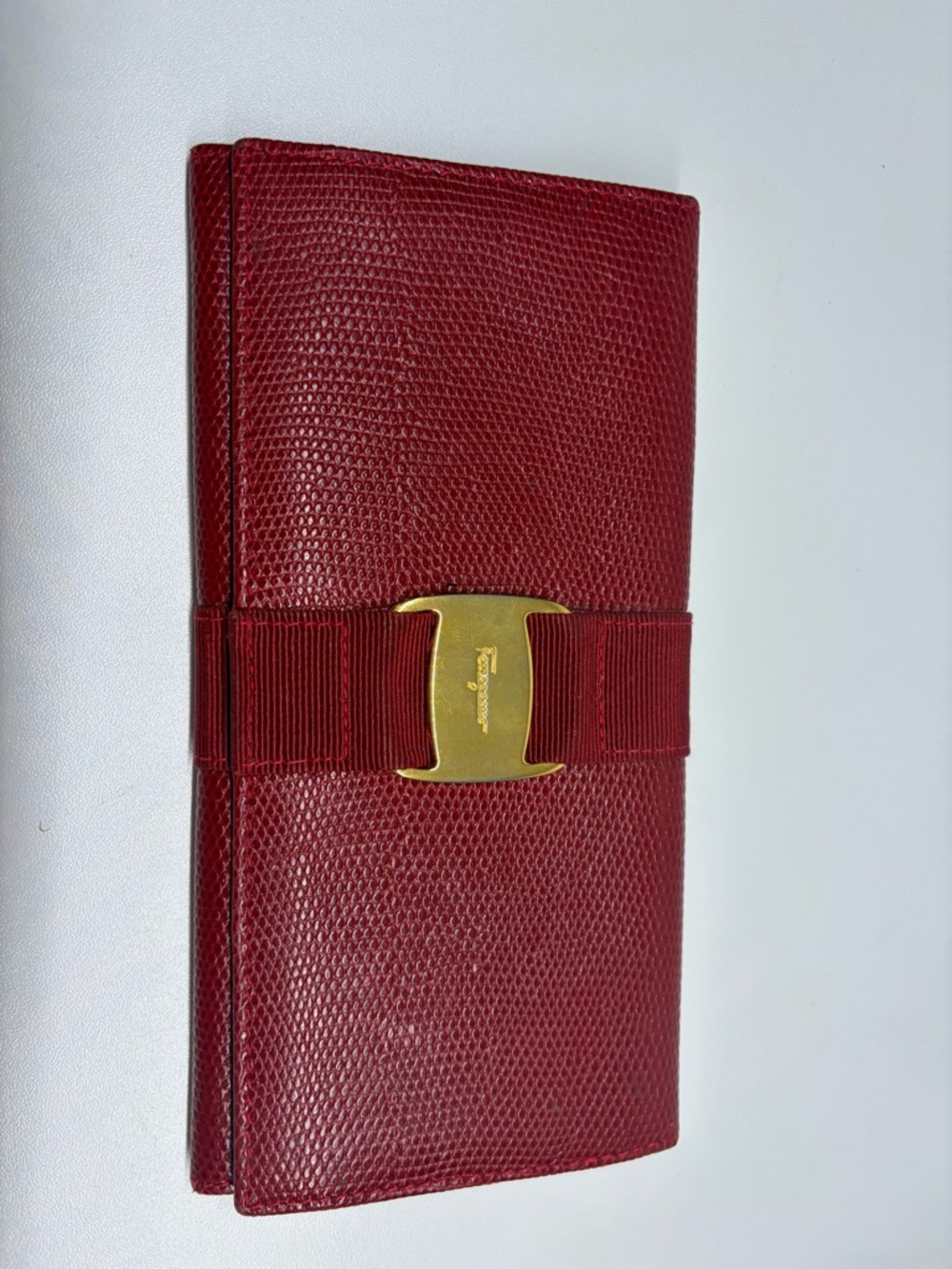 Salvatore Ferragamo Red Leather Vara Bow Card Holder